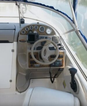 BAYLINER 2455 ZÁRVA - Image 4