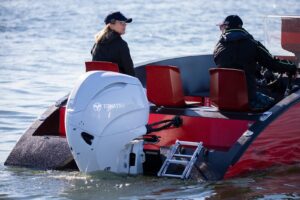 Tohatsu MFS 140AW ETUL csónakmotor - Image 5