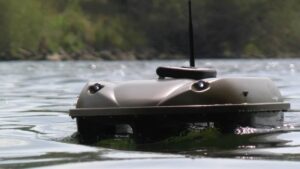 SPORTS M2 etetőcsónak 4 kg-os etetőtartállyal - Image 12