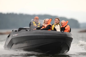 SEA STORM 17 HDPE Extra tartós műanyag csónak piros – 518 cm - Image 7