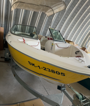 Monterey 180 FS motorcsónak (2005) utánfutóval - Image 8