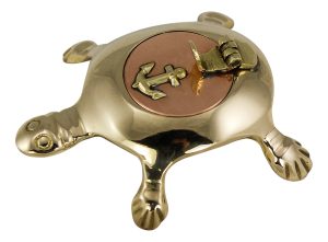 Sárgaréz hamutartó teknős formában – dekoratív hajós hamutartó fedéllel - Image 1