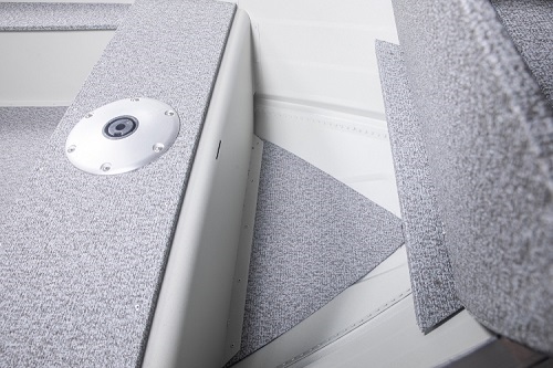 Ülőrészlet a Marine 400 Fish DLX csónakban