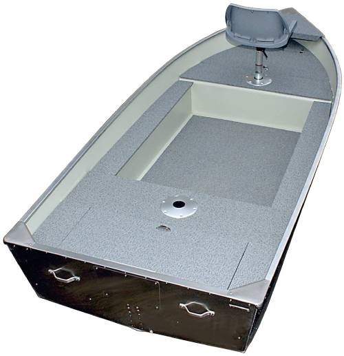 Kényelem a Marine 400 Fish DLX hajóban